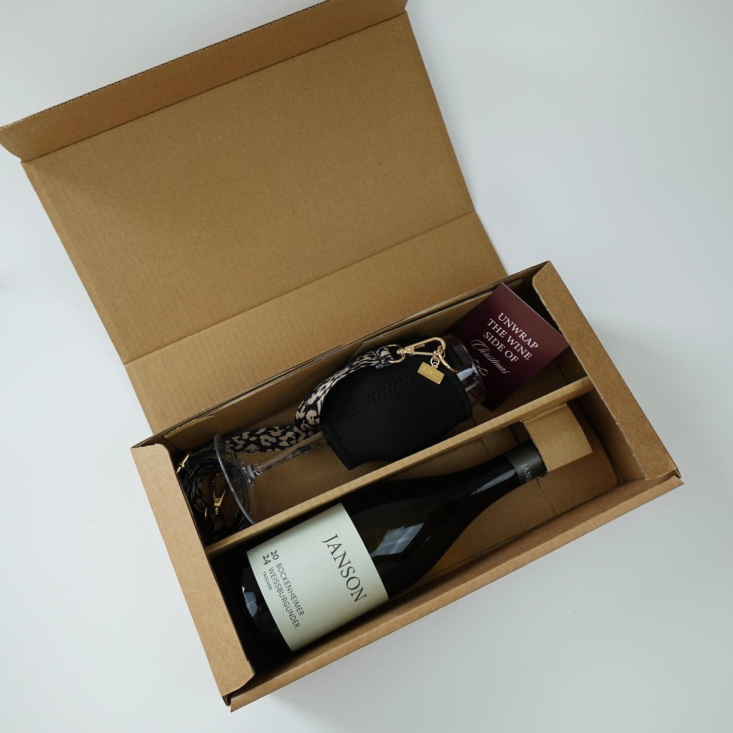 Limited Geschenkbox „I am the gift“ - Versand erfolgt am 02.11.2025